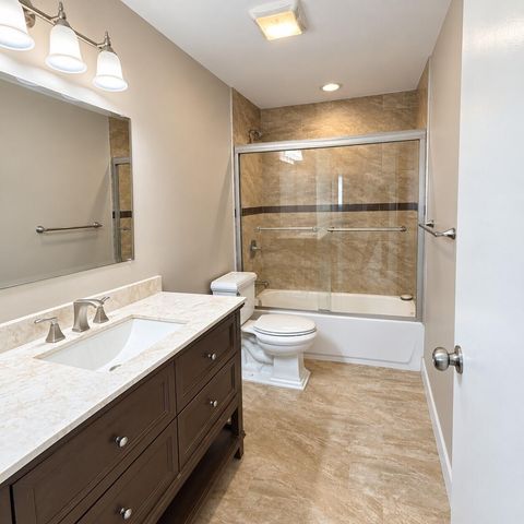 7842 NW 1ST Street, Margate, FL 33063