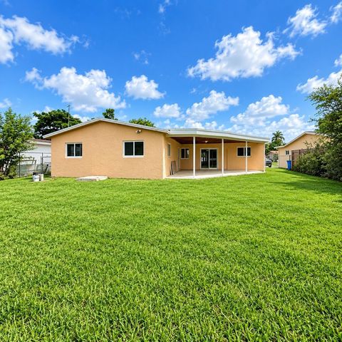 7842 NW 1ST Street, Margate, FL 33063
