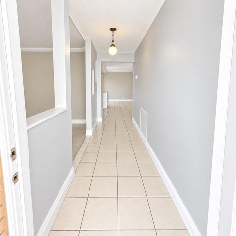 7842 NW 1ST Street, Margate, FL 33063