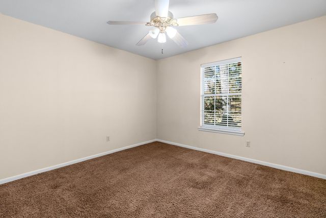 279 Rs County Road 3120, Emory, TX 75440