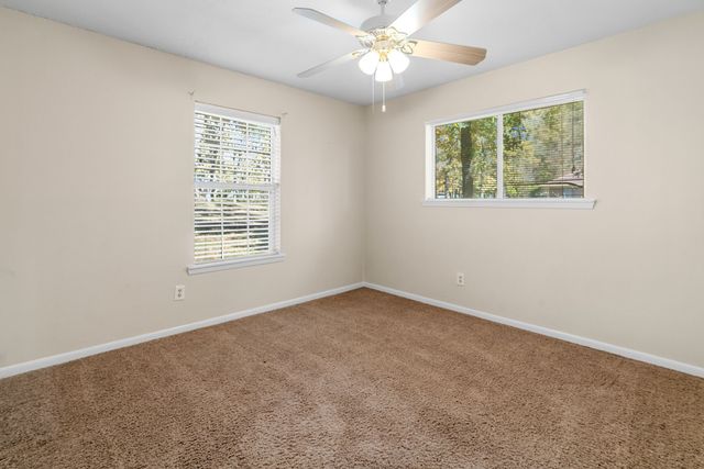 279 Rs County Road 3120, Emory, TX 75440