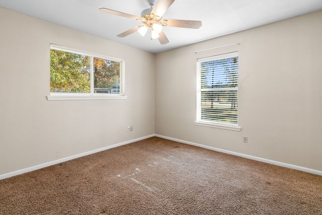 279 Rs County Road 3120, Emory, TX 75440