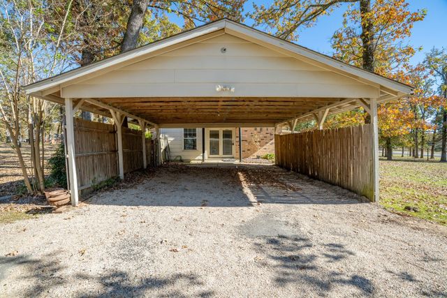 279 Rs County Road 3120, Emory, TX 75440