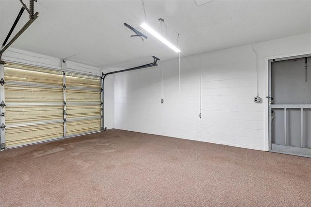 606 THIRD AVENUE, Lady Lake, FL 32159