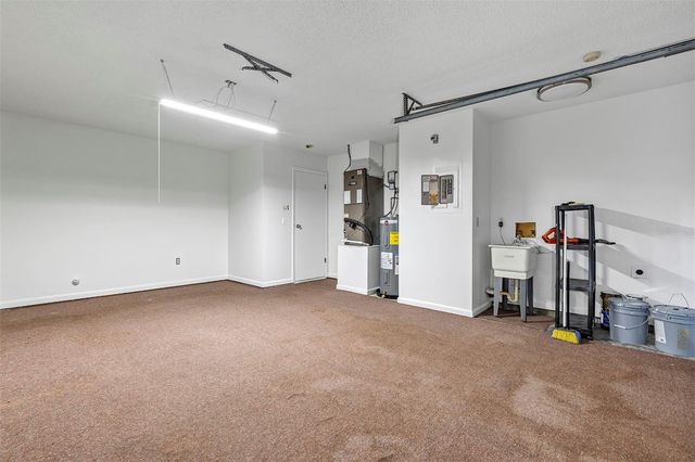 606 THIRD AVENUE, Lady Lake, FL 32159