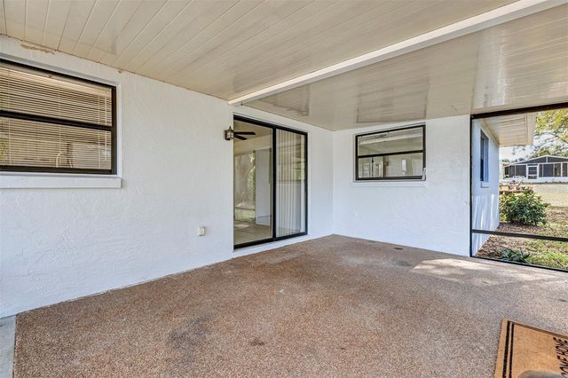 606 THIRD AVENUE, Lady Lake, FL 32159