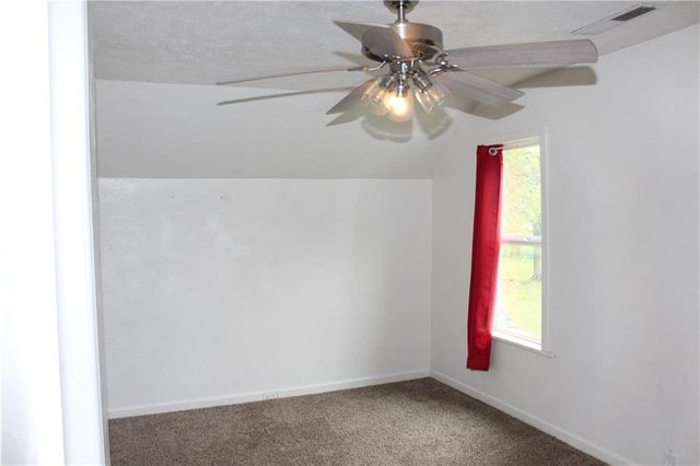 223 E Seward Street, Burlingame, KS 66414