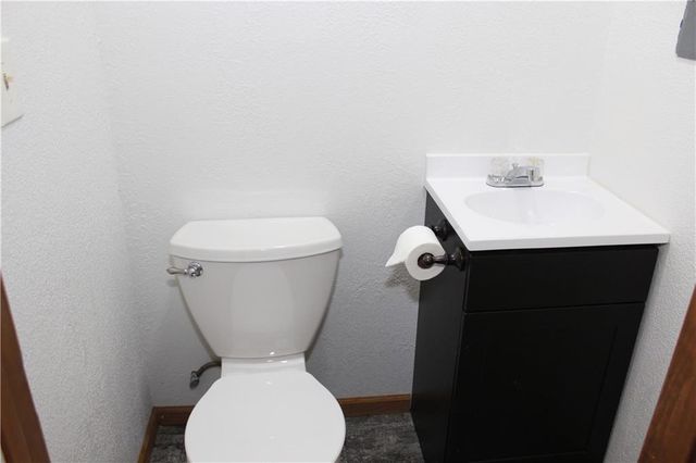 223 E Seward Street, Burlingame, KS 66414