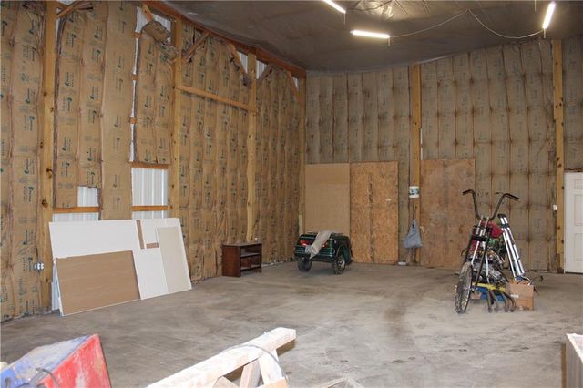 223 E Seward Street, Burlingame, KS 66414