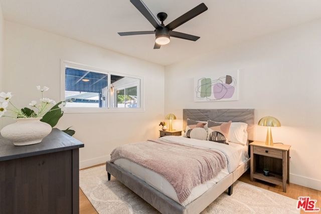 6607 Farralone Avenue, Woodland Hills (los Angeles), CA 91303