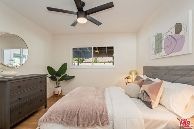 6607 Farralone Avenue, Woodland Hills (los Angeles), CA 91303