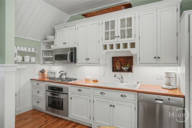 92 Hidden Cove Drive, Richmond Hill, GA 31324