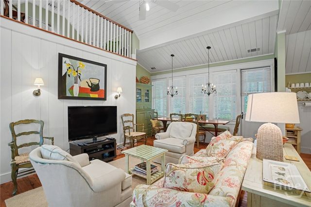 92 Hidden Cove Drive, Richmond Hill, GA 31324