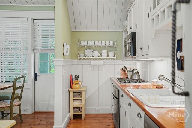 92 Hidden Cove Drive, Richmond Hill, GA 31324