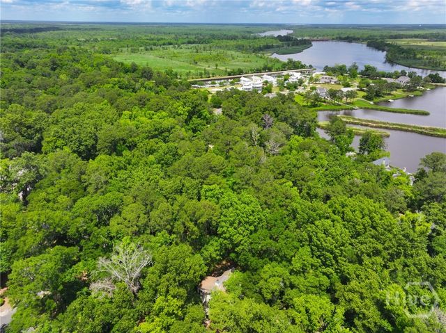 92 Hidden Cove Drive, Richmond Hill, GA 31324