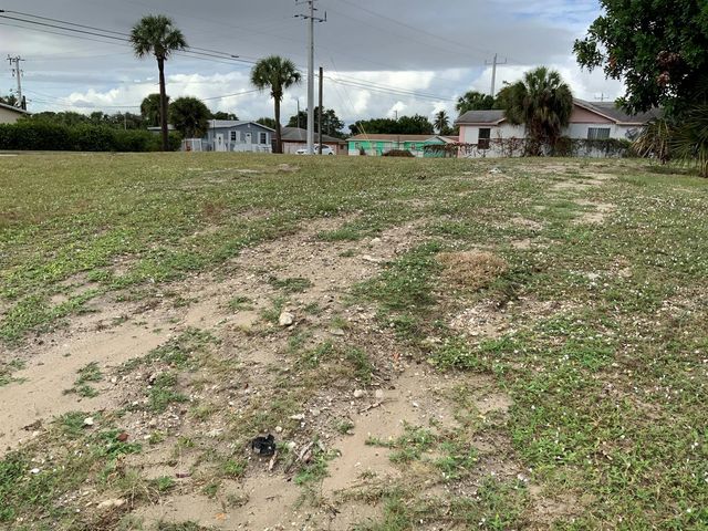 Null 32nd & S Ave S, Riviera Beach, FL 33404