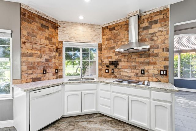 21678 Eastmere Lane, Friant, CA 93626