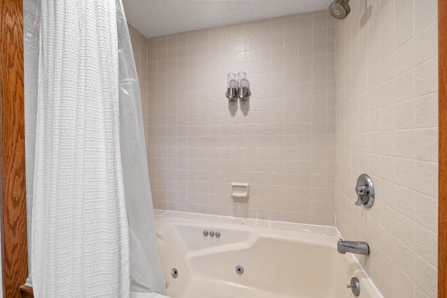 9 Pond View Road Unit 9, Winhall, VT 05340