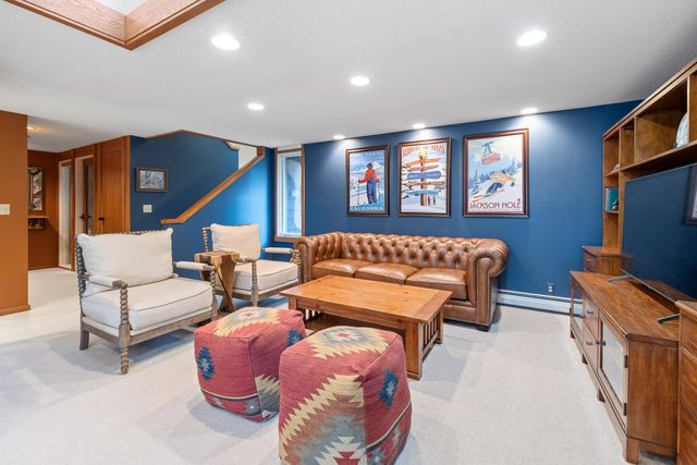 9 Pond View Road Unit 9, Winhall, VT 05340