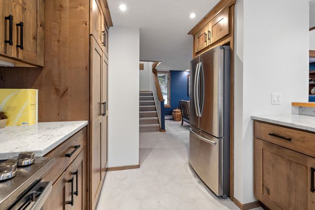 9 Pond View Road Unit 9, Winhall, VT 05340