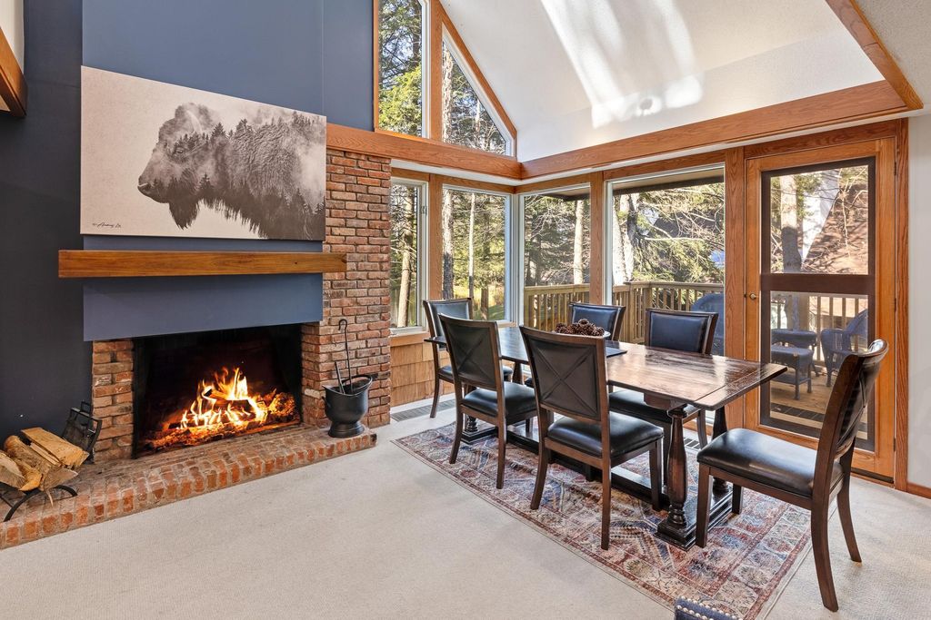 9 Pond View Road Unit 9, Winhall, VT 05340