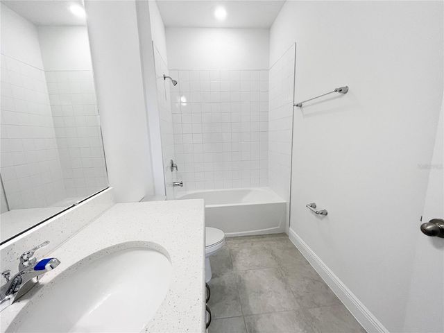 2016 SUNSHINE PEAK DRIVE, Minneola, FL 34715