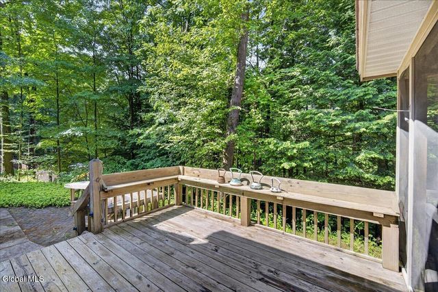 3 Bluebird Court, Saratoga Springs, NY 12866