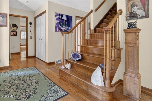 3 Bluebird Court, Saratoga Springs, NY 12866