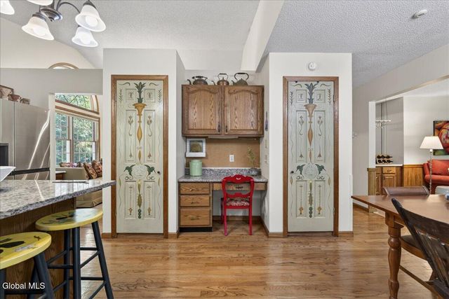 3 Bluebird Court, Saratoga Springs, NY 12866