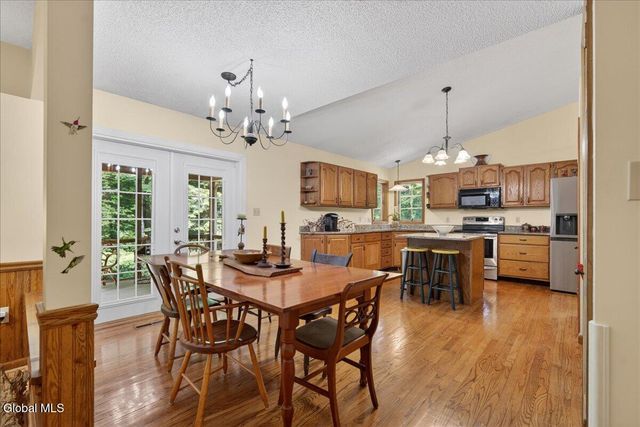 3 Bluebird Court, Saratoga Springs, NY 12866
