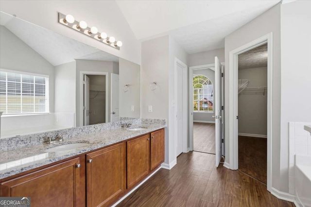 78 Saint Charles Place, Sharpsburg, GA 30277