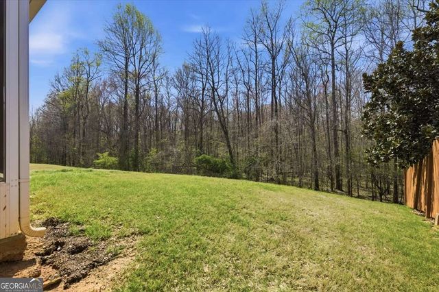 78 Saint Charles Place, Sharpsburg, GA 30277