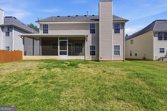 78 Saint Charles Place, Sharpsburg, GA 30277