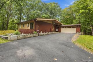 51 Leslie Road, Newburgh, NY 12550