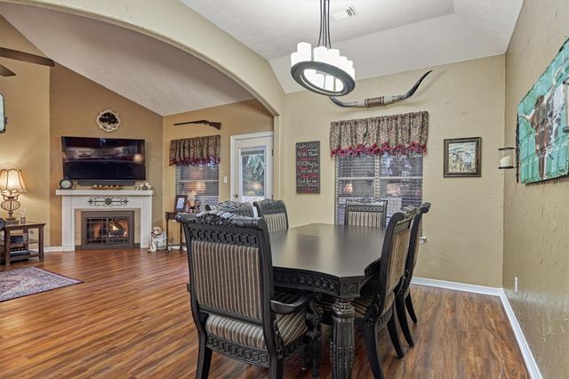 2203 Nicholas Crossing, Conroe, TX 77304