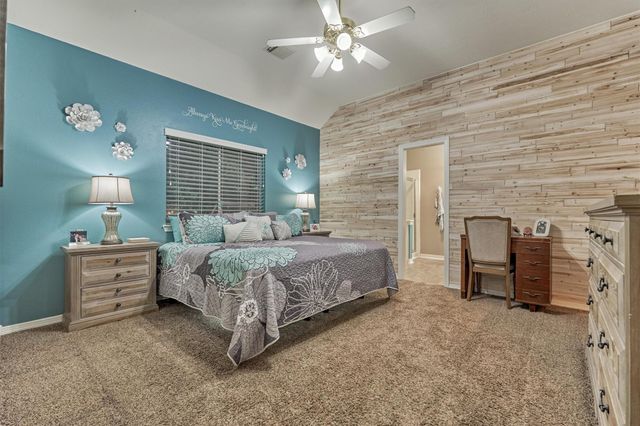 2203 Nicholas Crossing, Conroe, TX 77304