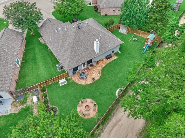 2203 Nicholas Crossing, Conroe, TX 77304