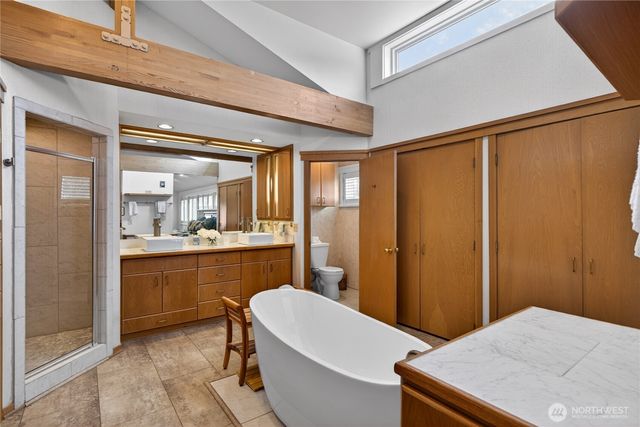 867 Kalispell Drive, La Conner, WA 98257