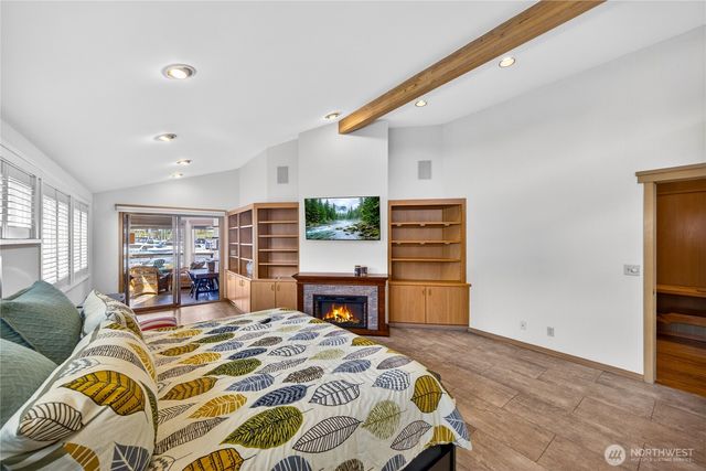 867 Kalispell Drive, La Conner, WA 98257