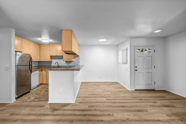 10026 Maya Linda 6204, San Diego, CA 92126