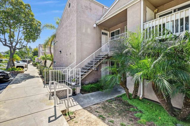 10026 Maya Linda 6204, San Diego, CA 92126