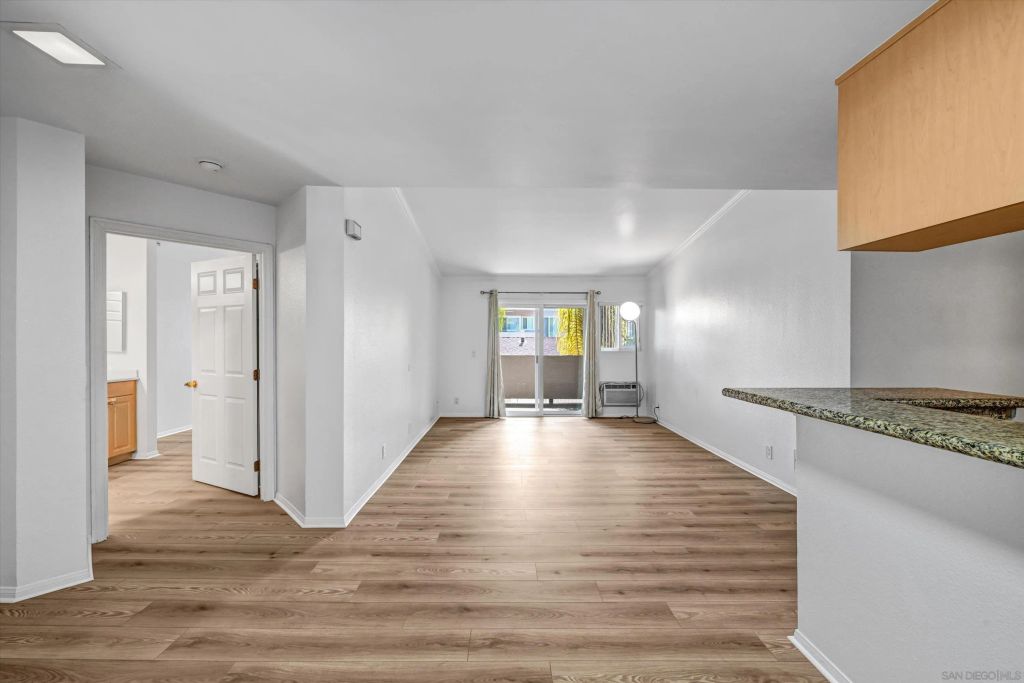 10026 Maya Linda 6204, San Diego, CA 92126