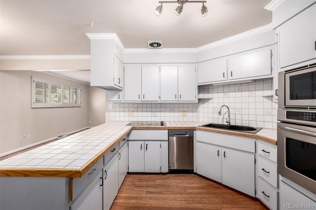 660 N Ogden Street, Denver, CO 80218