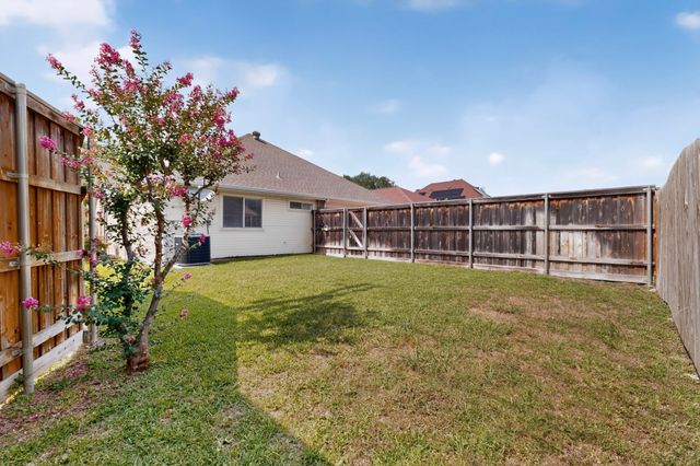 2702 Garden Springs Drive, Richardson, TX 75082