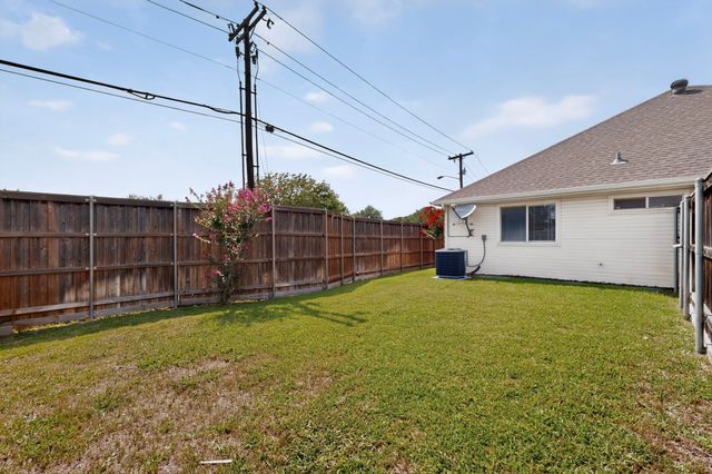 2702 Garden Springs Drive, Richardson, TX 75082