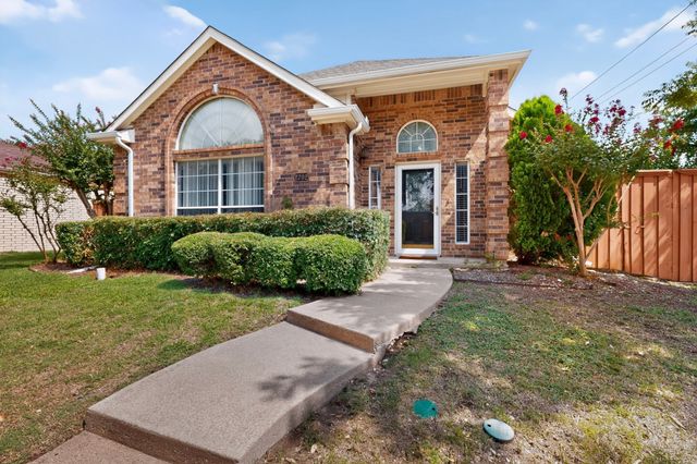 2702 Garden Springs Drive, Richardson, TX 75082