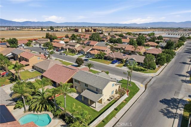 9016 Carnegie Hall, Bakersfield, CA 93311