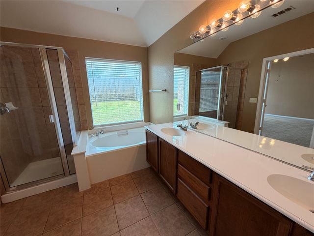 618 Rosarita Road, Arlington, TX 76002