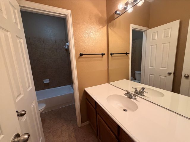 618 Rosarita Road, Arlington, TX 76002
