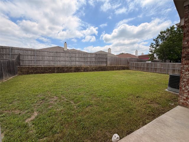 618 Rosarita Road, Arlington, TX 76002